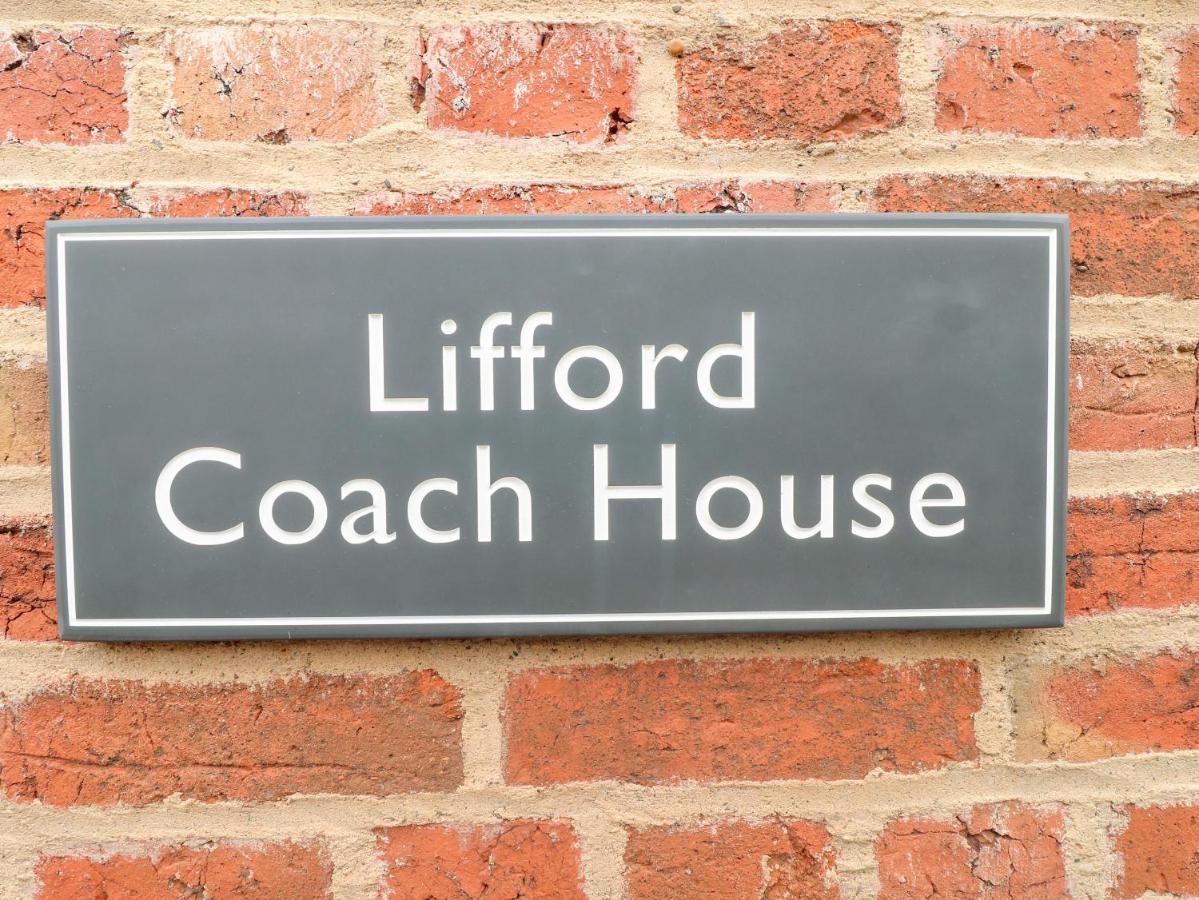 서튼-온-트렌드 Lifford Coach House 빌라 외부 사진